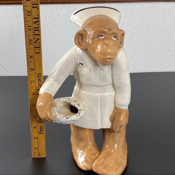 VTG ceramic LPN Nurse monkey statue funny - Picture 8 of 9